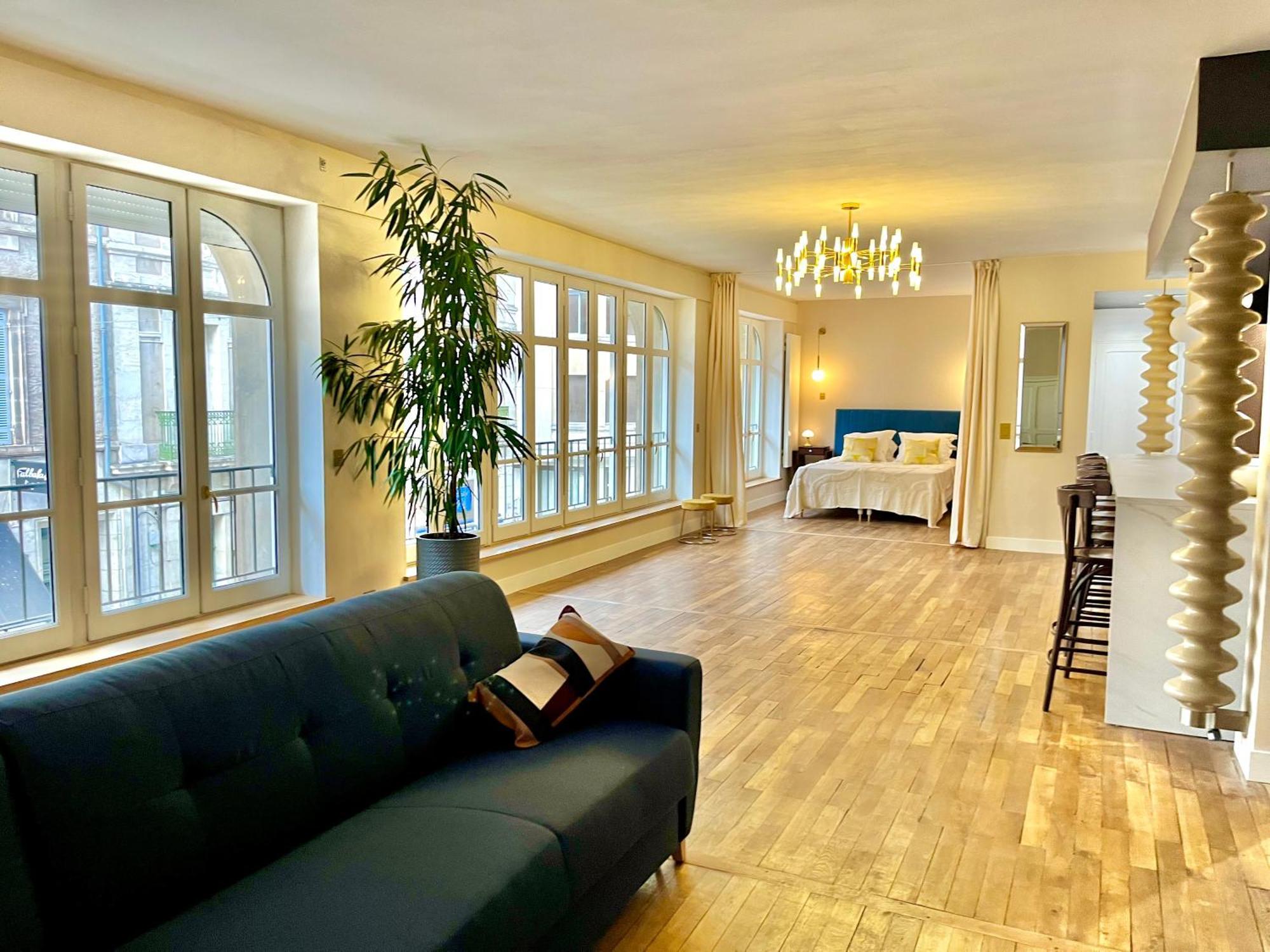 Loft Me - Entre Art Deco Et Loft A L'Americaine Périgueux Dış mekan fotoğraf